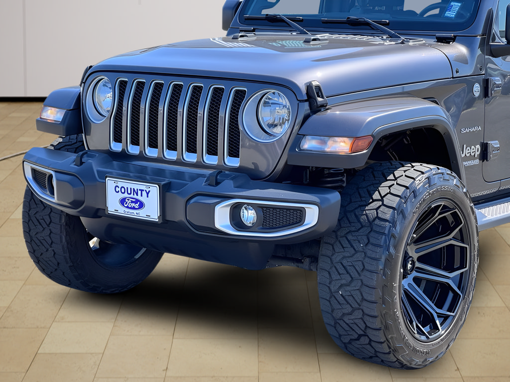 Used 2020 Jeep Wrangler Unlimited Sahara AWD/4WD image 37