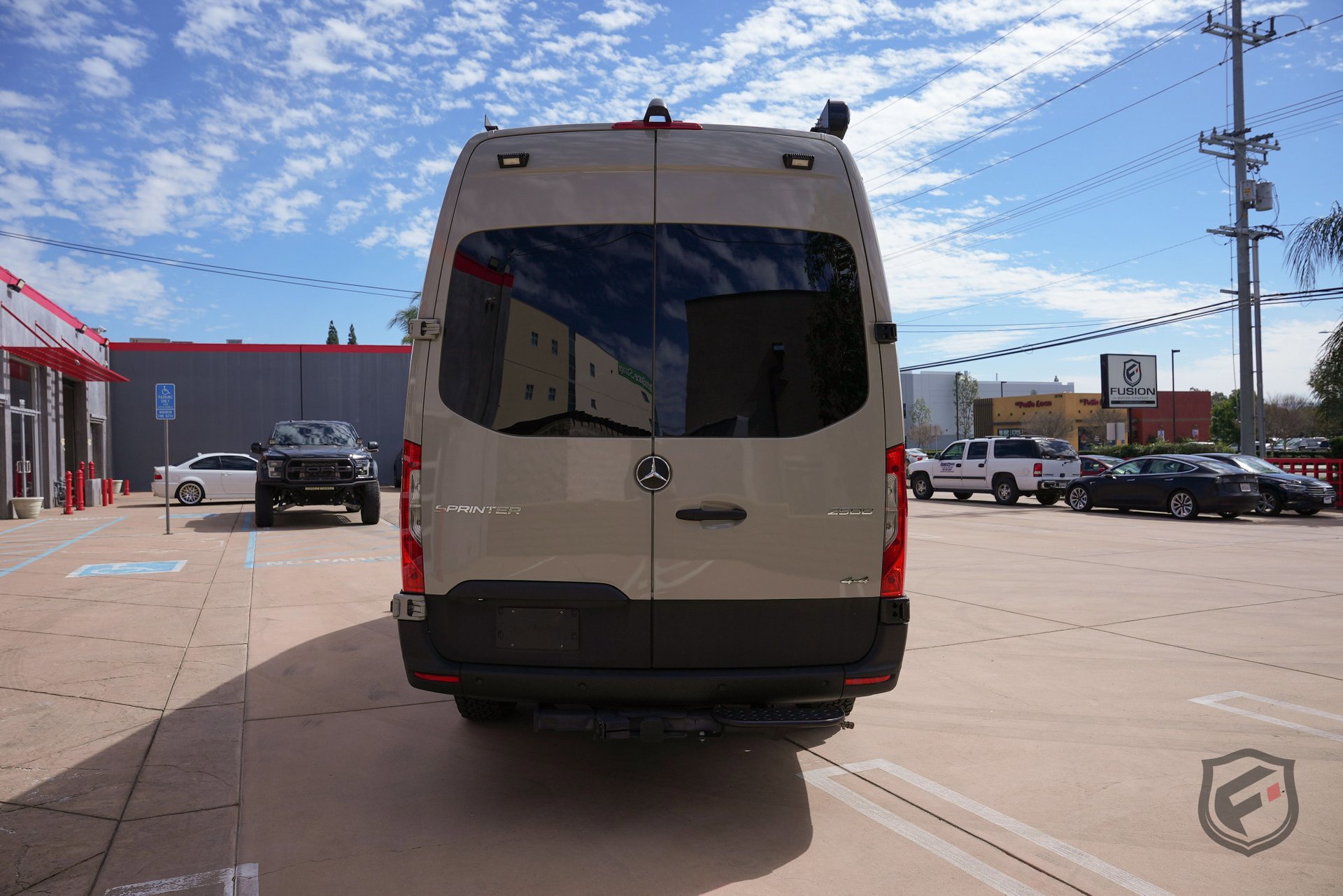 Used 2021 Mercedes-Benz Sprinter 2500 image 7