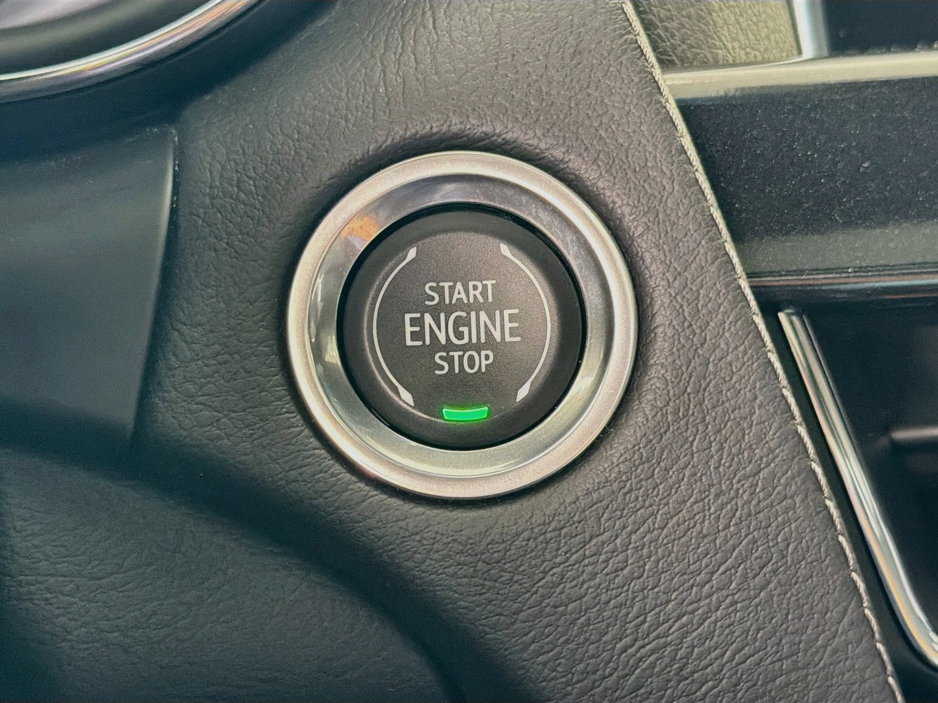 Used 2024 Cadillac CT5 Luxury w/ Sun And Sound Package RWD image 32