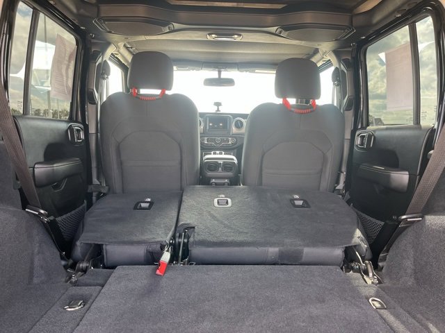 Used 2019 Jeep Wrangler Unlimited Sahara image 44