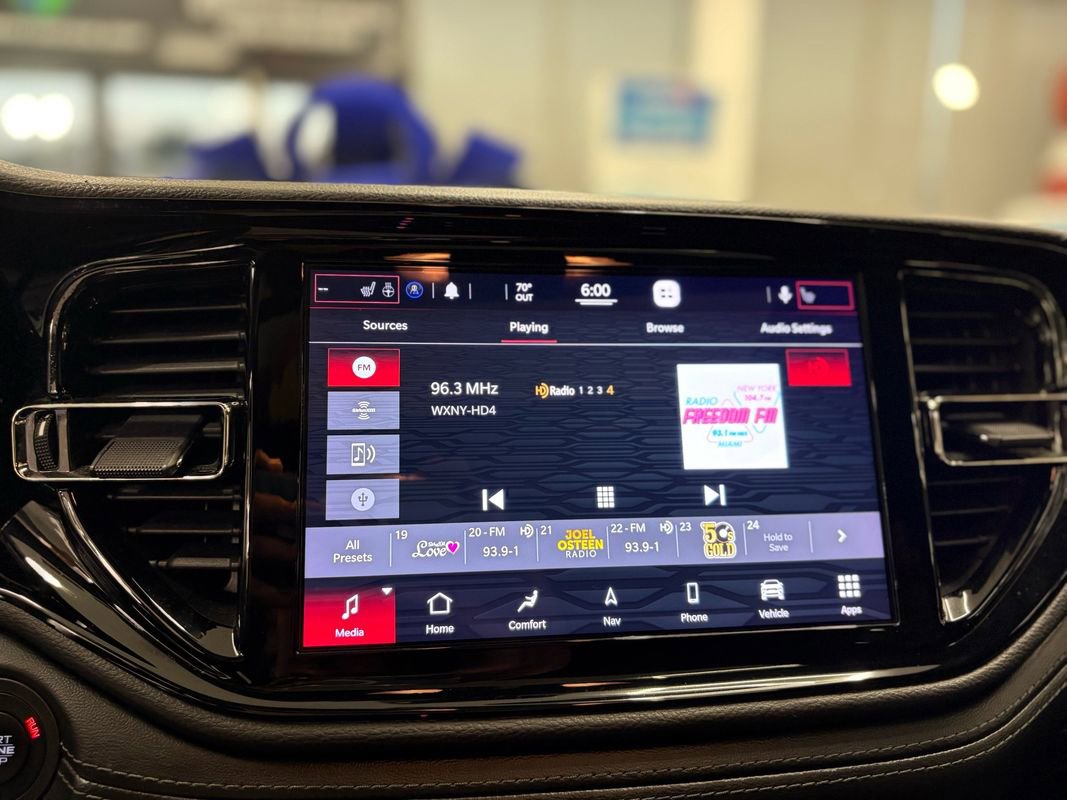 Used 2021 Dodge Durango GT image 34