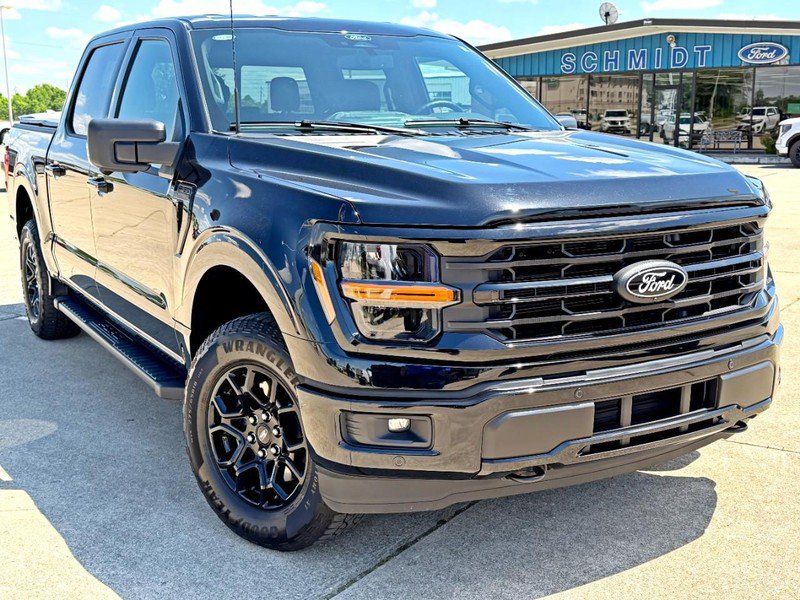 Used 2025 Ford F150 XLT w/ Equipment Group 302A MID AWD/4WD image 8