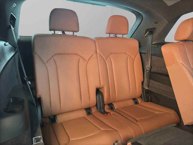 Used 2025 Audi Q7 3.0T Premium Plus image 20