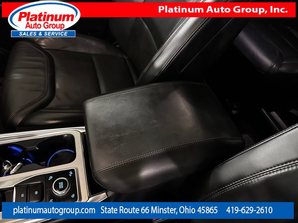 Used 2021 Ford Explorer Platinum w/ Equipment Group 601A AWD/4WD image 24