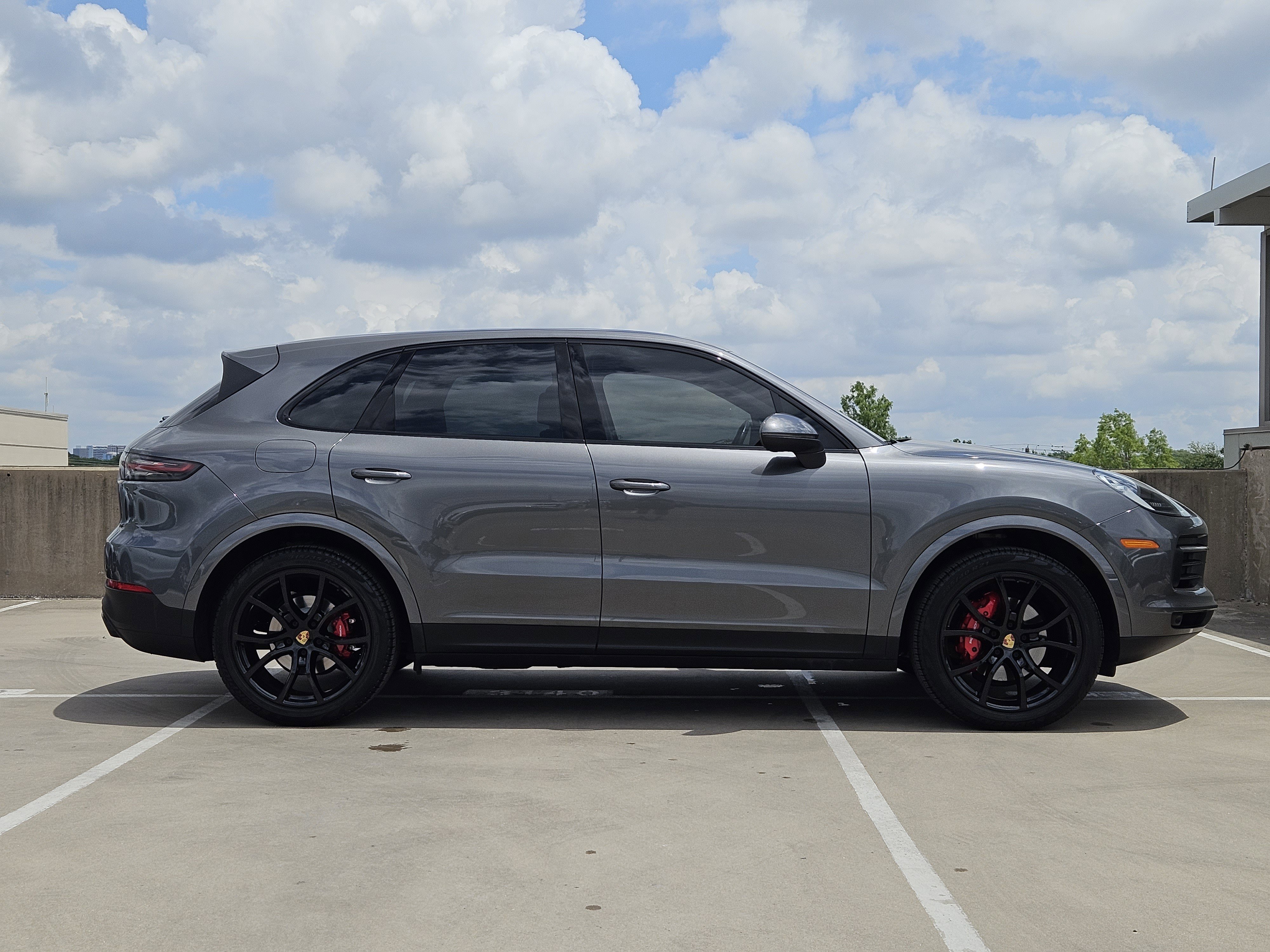 Certified 2020 Porsche Cayenne AWD/4WD image 9