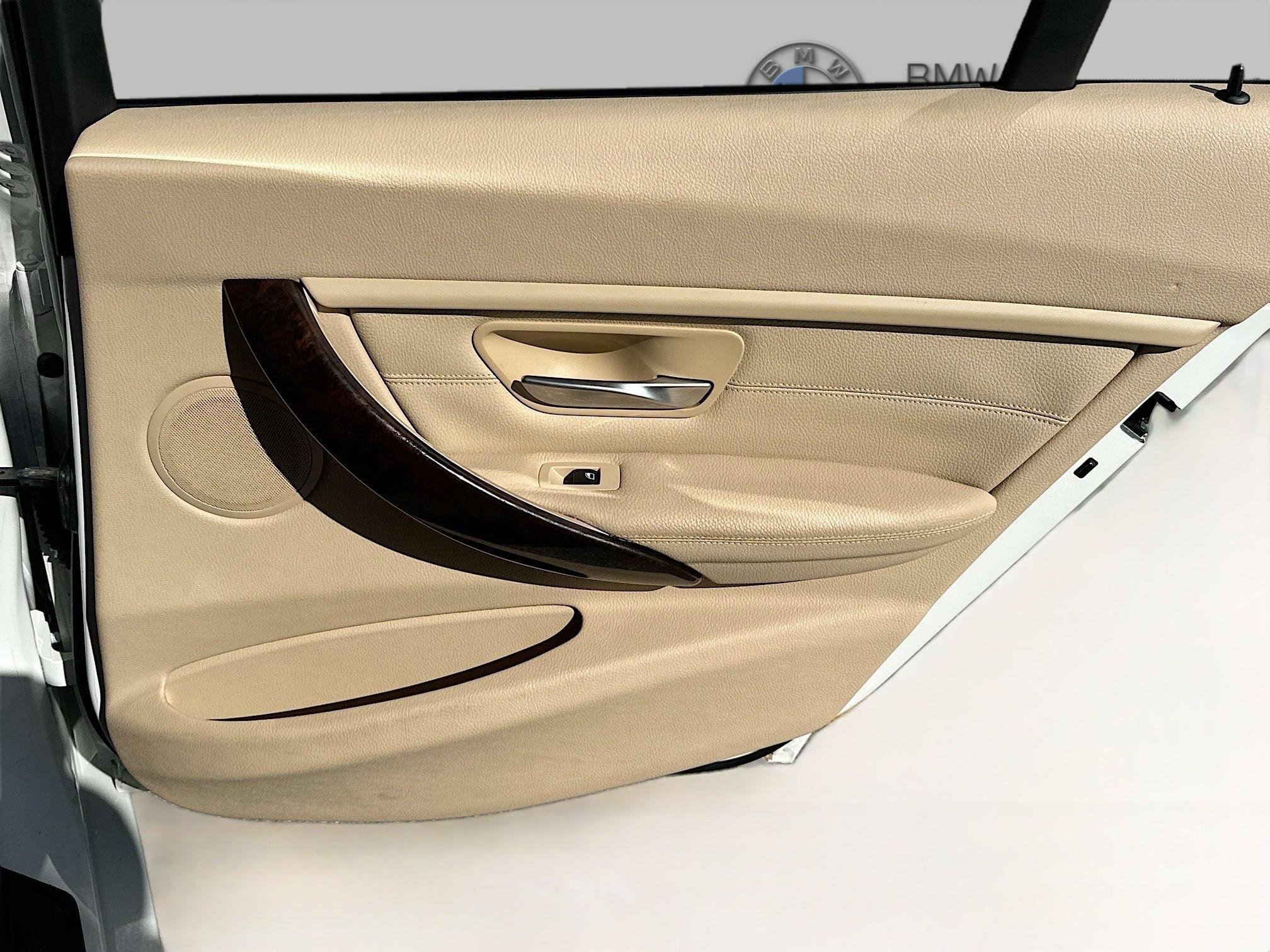 Used 2014 BMW 328i xDrive Sedan image 30