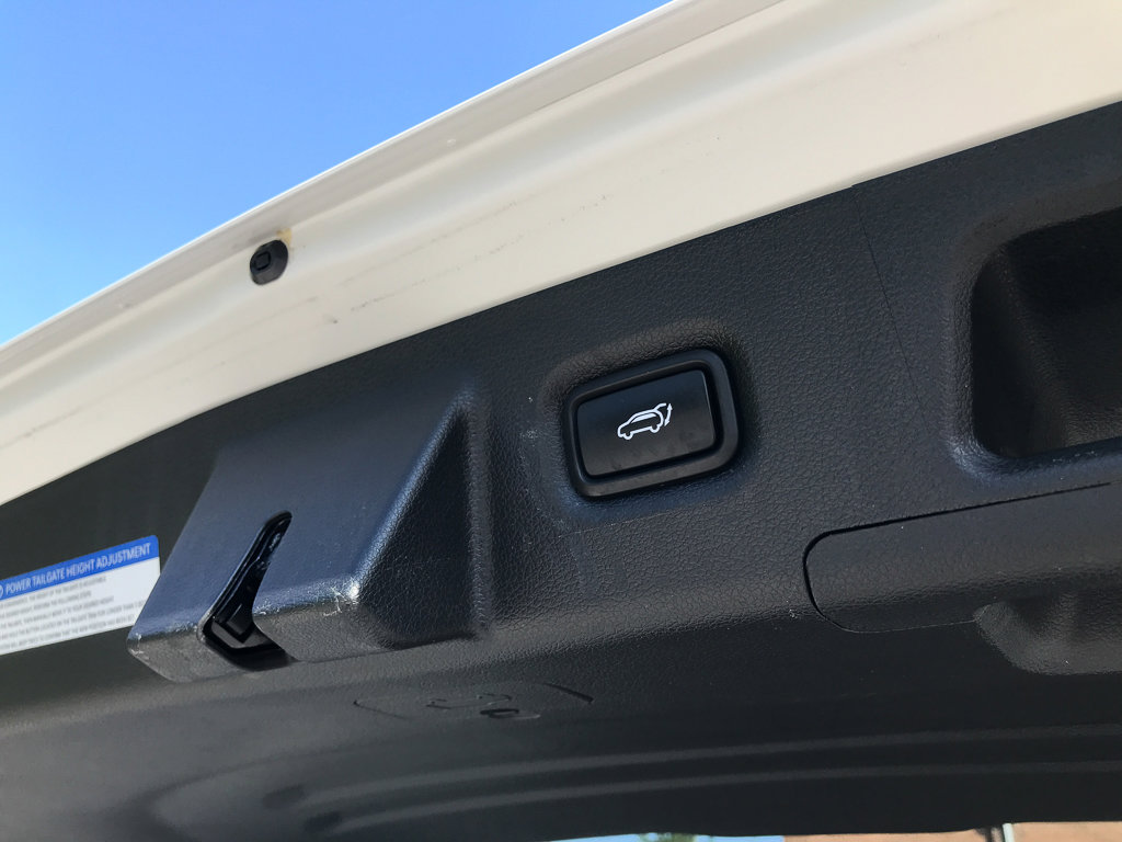 Used 2021 Hyundai Santa Fe Calligraphy AWD/4WD image 33