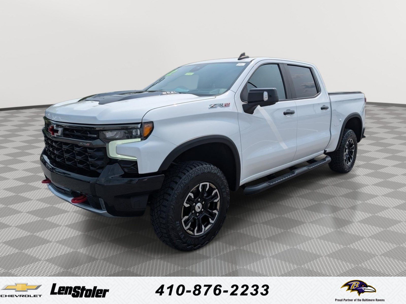 Used 2022 Chevrolet Silverado 1500 ZR2 w/ Technology Package AWD/4WD image 1