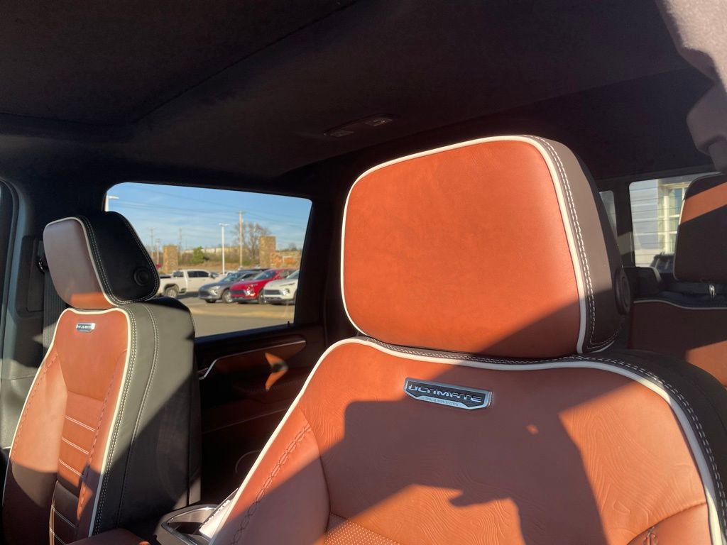 New 2026 GMC Sierra 3500 Denali Ultimate image 21