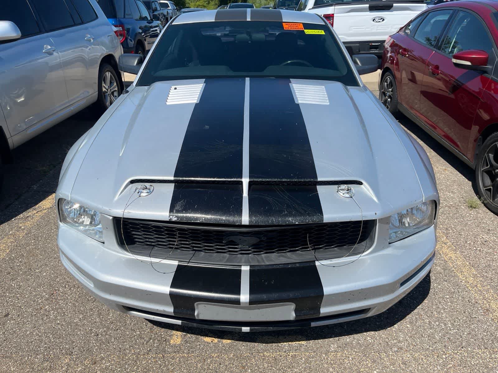 Used 2006 Ford Mustang Coupe RWD image 21