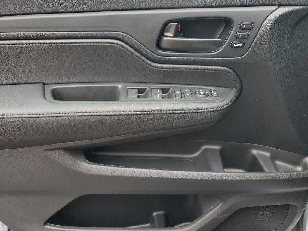 New 2026 Honda Odyssey EX-L image 13