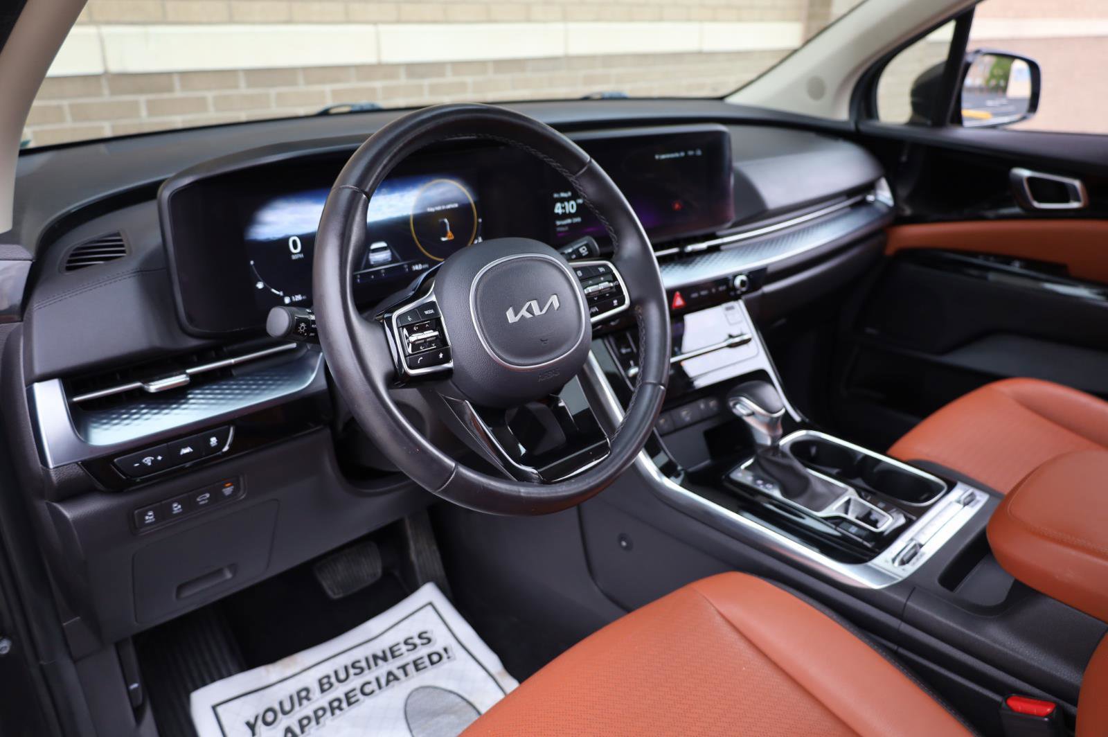 Used 2024 Kia Carnival SX Prestige FWD image 13
