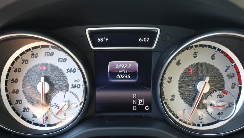 Used 2020 Mercedes-Benz GLA 250 4MATIC w/ Premium Package image 11