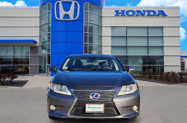 Used 2013 Lexus ES 300h image 6