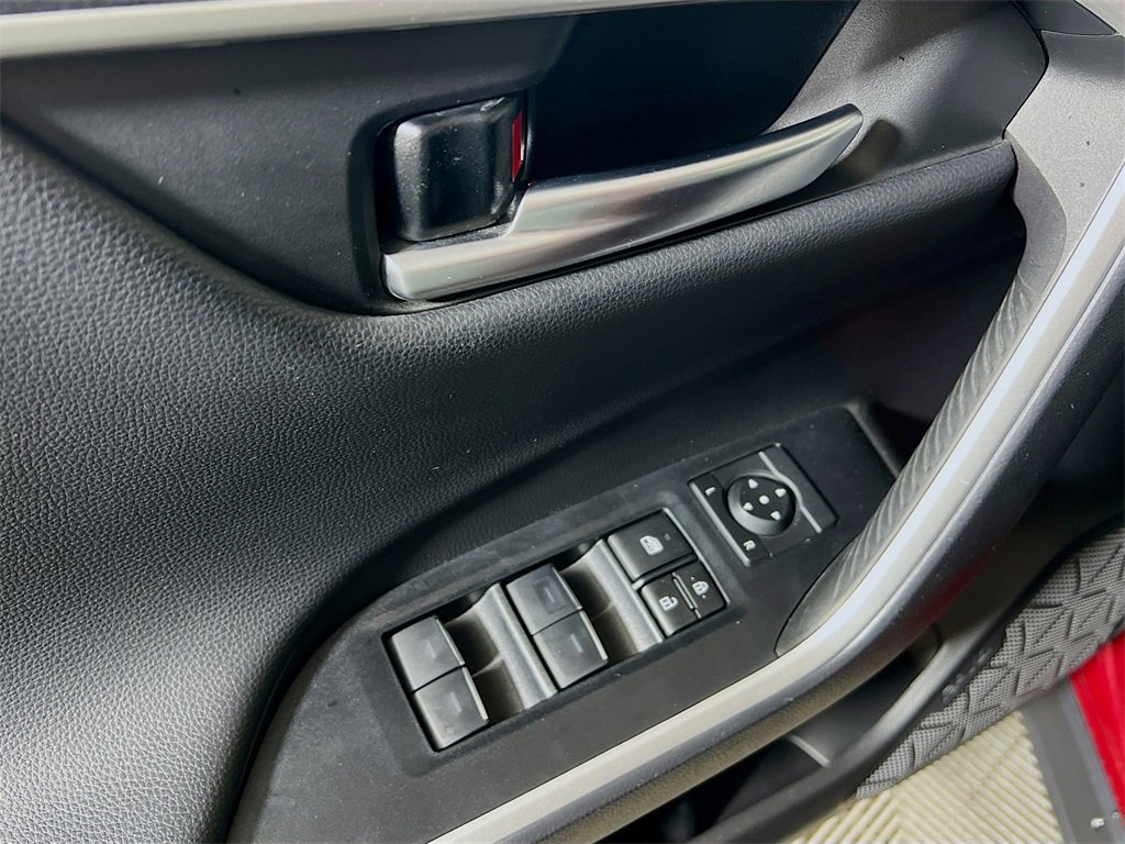Certified 2024 Toyota RAV4 TRD Off-Road image 17