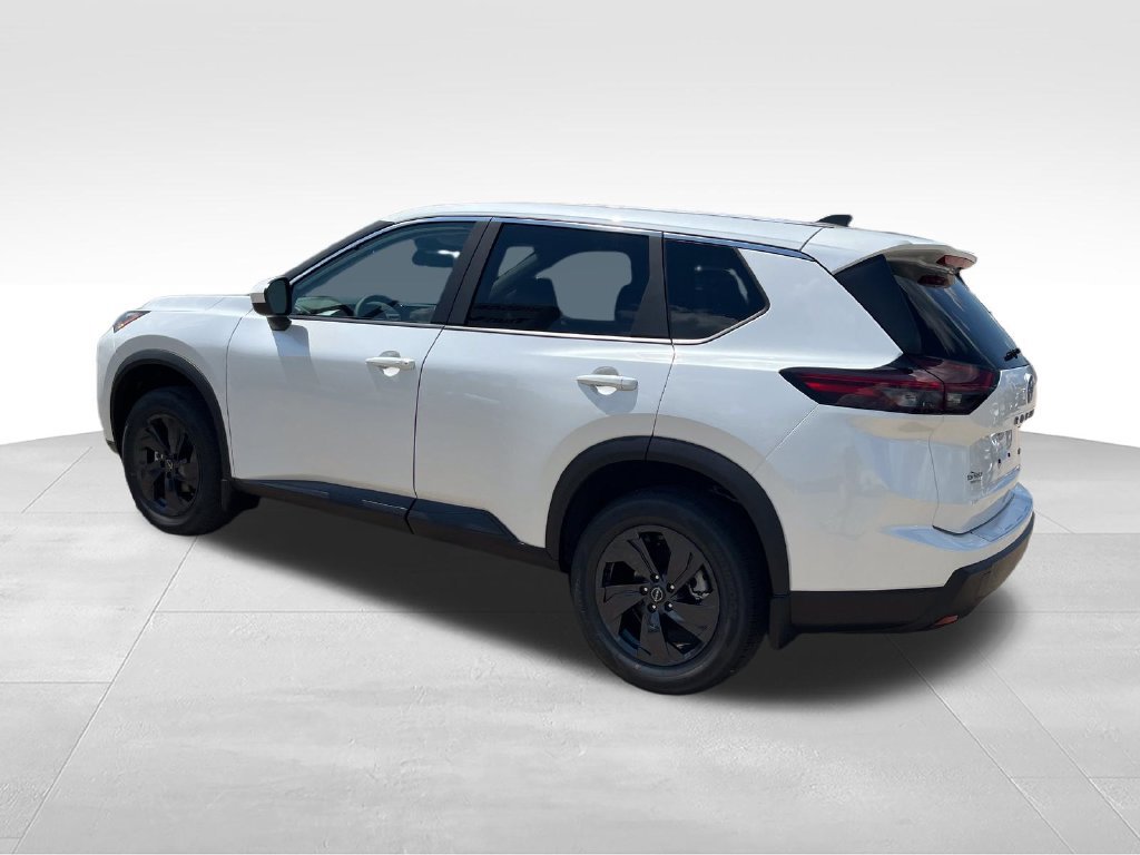 New 2026 Nissan Rogue SV AWD/4WD image 3