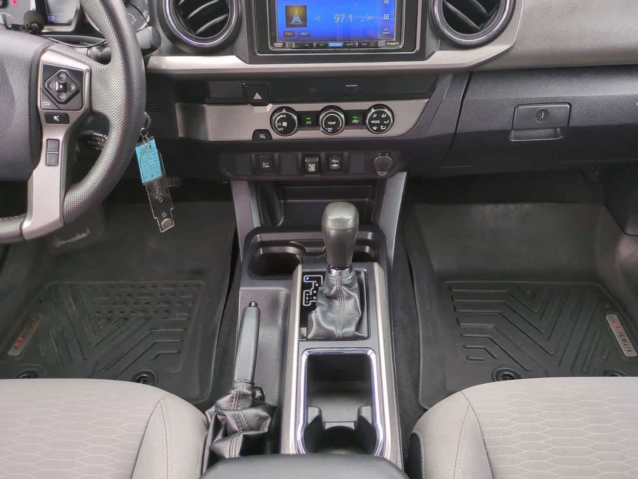 Used 2019 Toyota Tacoma SR5 RWD image 18