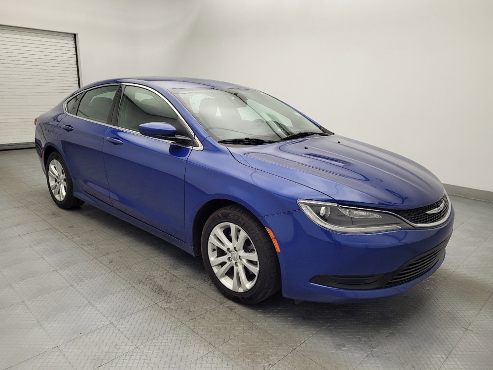 Used 2017 Chrysler 200 LX w/ Touring Convenience Group image 11