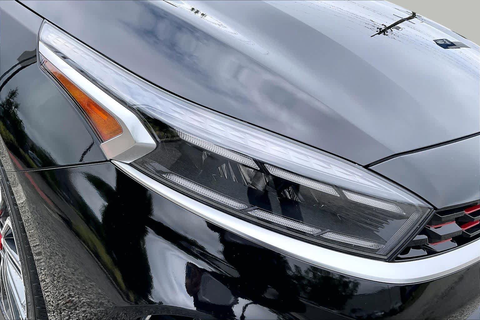 Used 2024 Kia Forte GT FWD image 26
