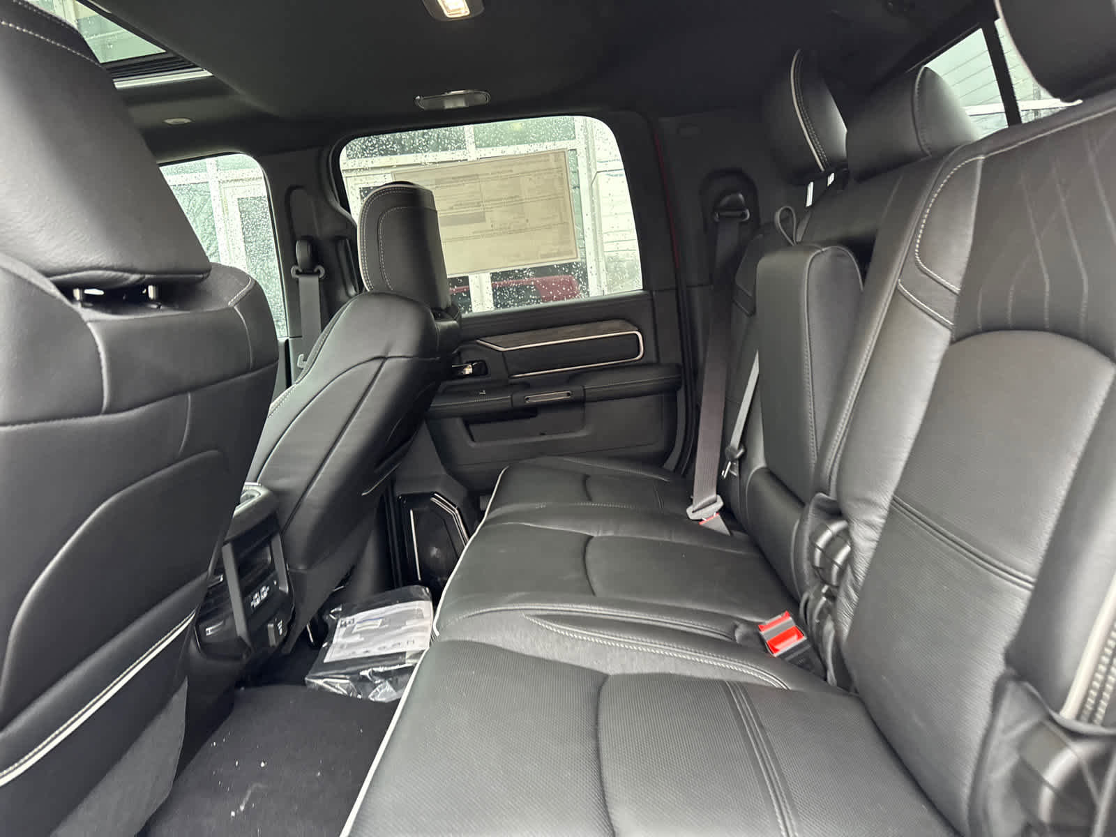 New 2026 RAM 2500 Limited image 33