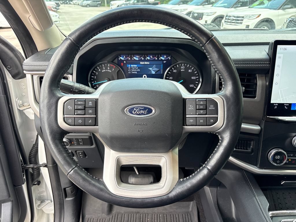 Used 2022 Ford Expedition Max XLT RWD image 17