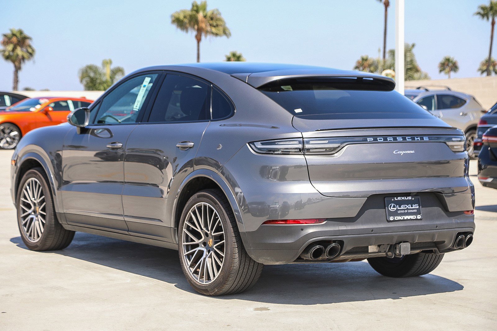 Used 2022 Porsche Cayenne Coupe image 5