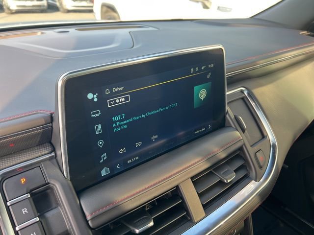 Used 2024 Chevrolet Suburban RST w/ Luxury Package image 19