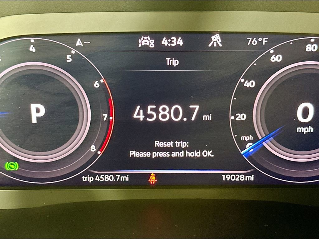 Used 2022 Volkswagen Atlas Cross Sport SEL AWD/4WD image 12