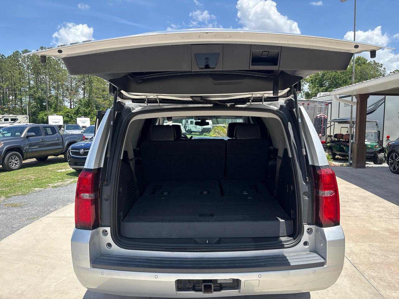 Used 2019 Chevrolet Tahoe LS w/ Max Trailering Package RWD image 18