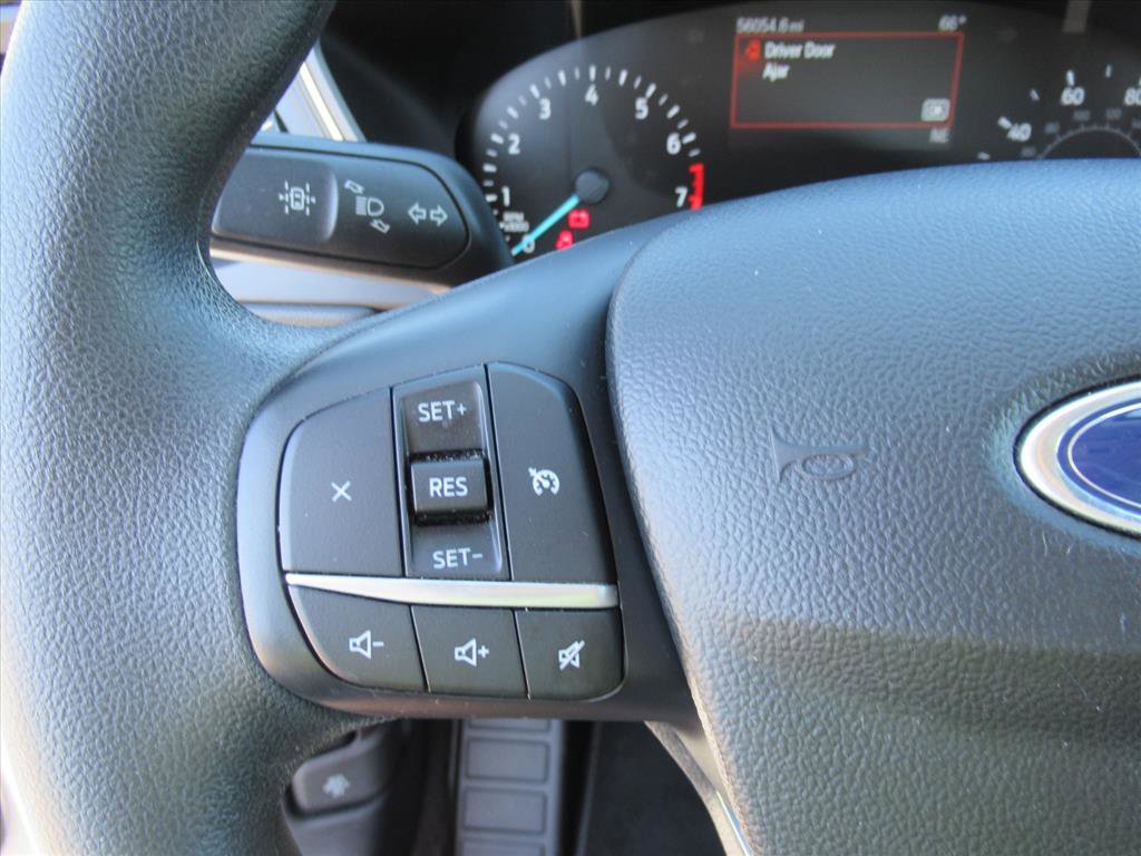 Used 2020 Ford Escape SE image 22