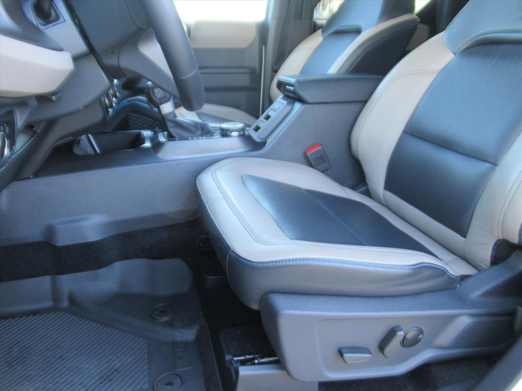 Used 2024 Ford Bronco Wildtrak image 16