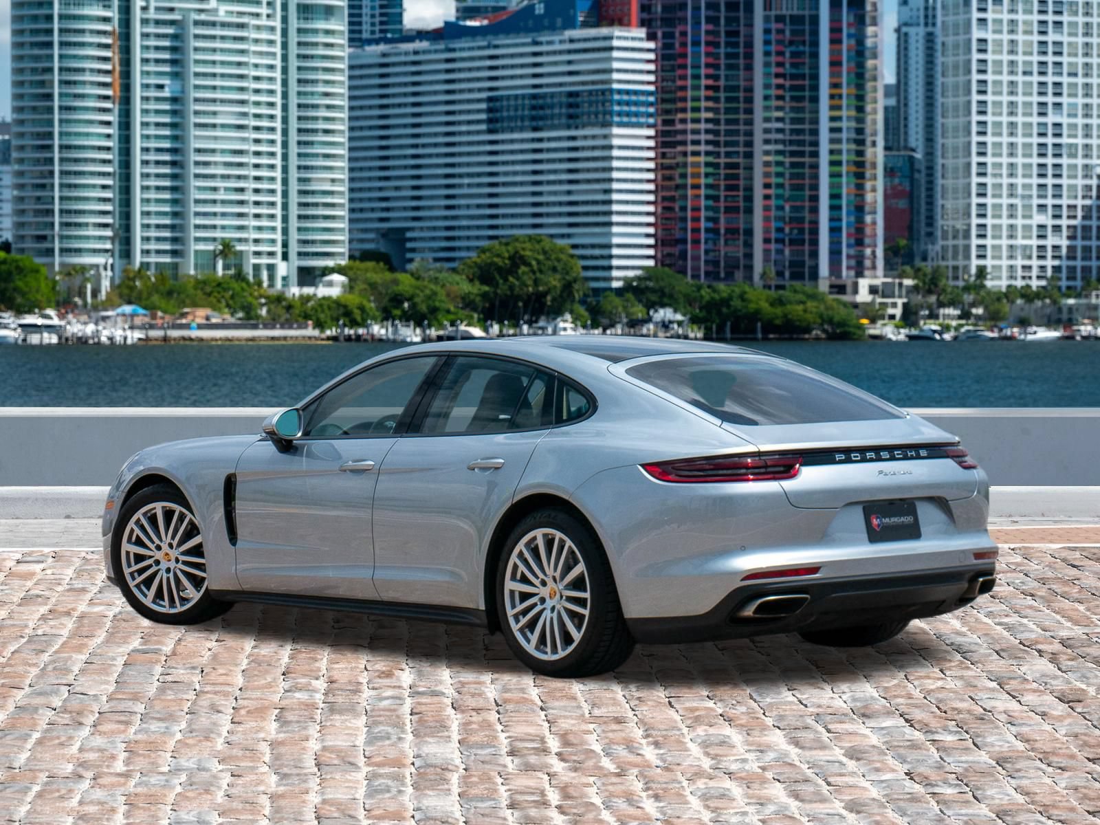 Used 2019 Porsche Panamera RWD image 12