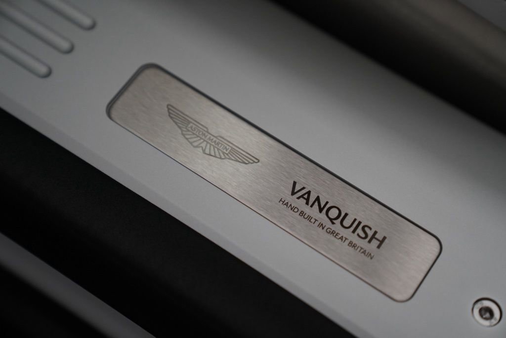 New 2026 Aston Martin Vanquish Convertible image 9