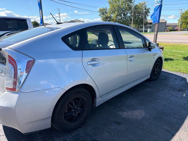 Used 2014 Toyota Prius Three FWD image 4