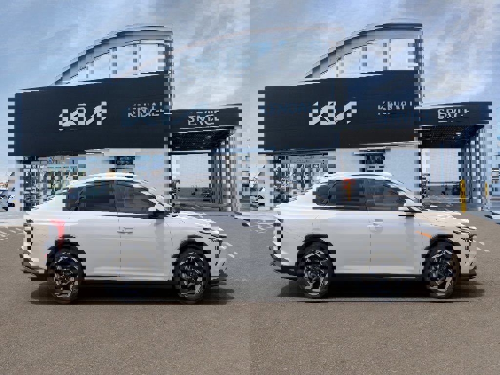 New 2026 Kia K4 EX image 7