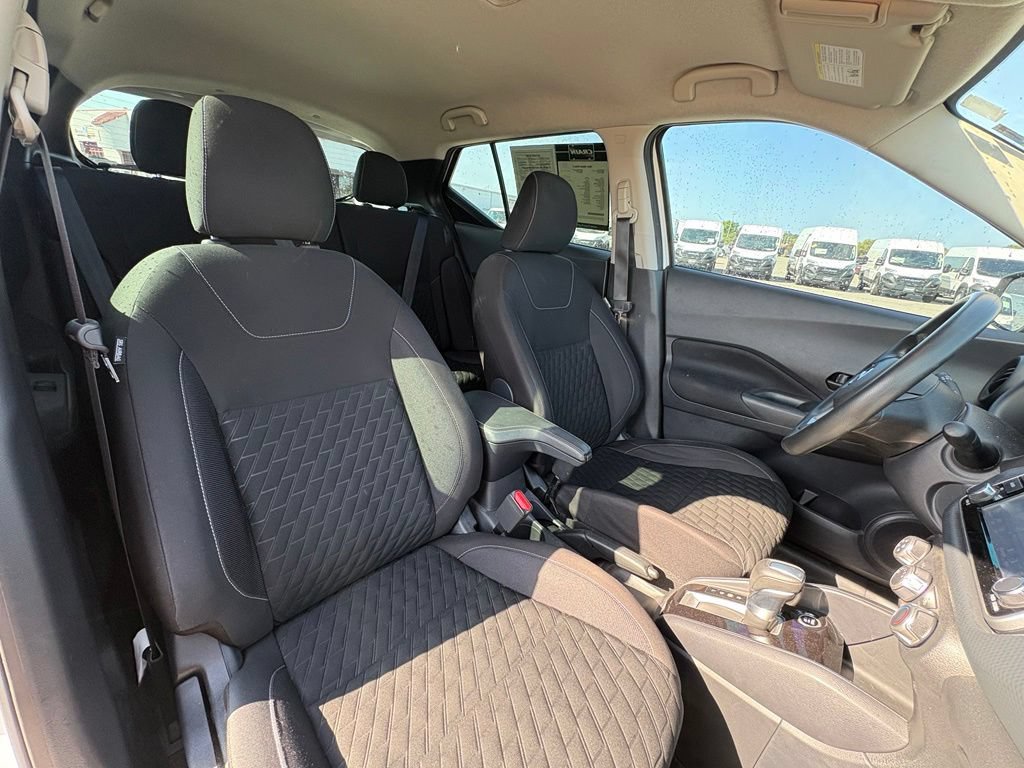 Used 2021 Nissan Kicks S FWD image 28
