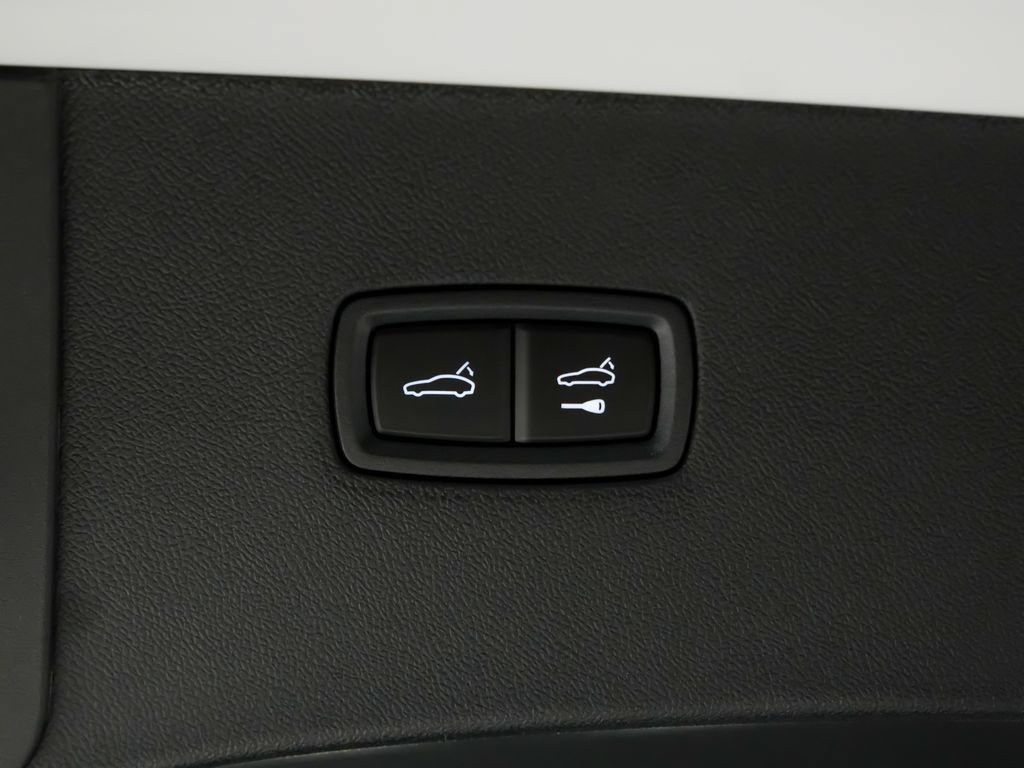 New 2026 Porsche Cayenne E-Hybrid Coupe AWD/4WD image 14