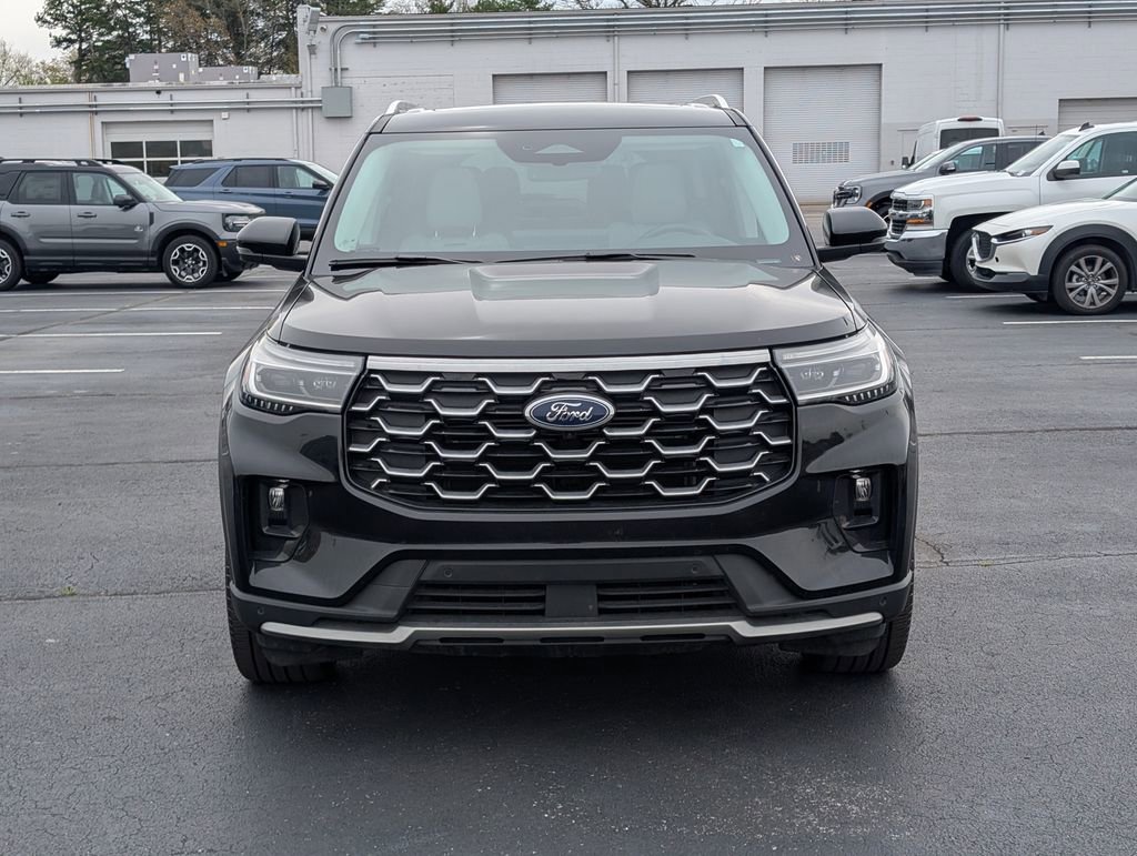 Used 2025 Ford Explorer Platinum w/ Ultimate Package image 7