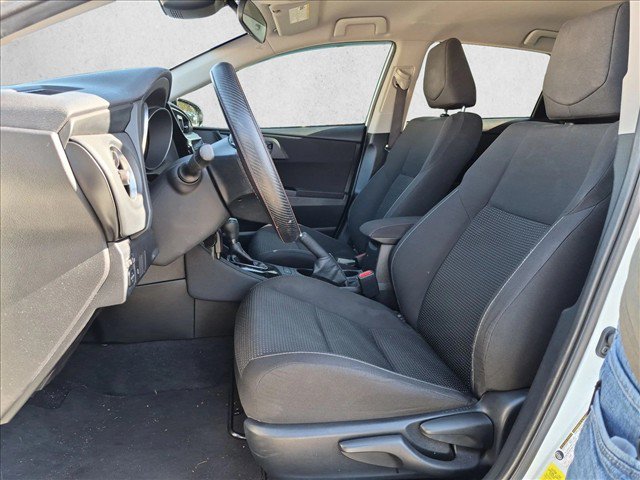 Used 2018 Toyota Corolla iM w/ Carpet Mat Package (TMS) FWD image 11