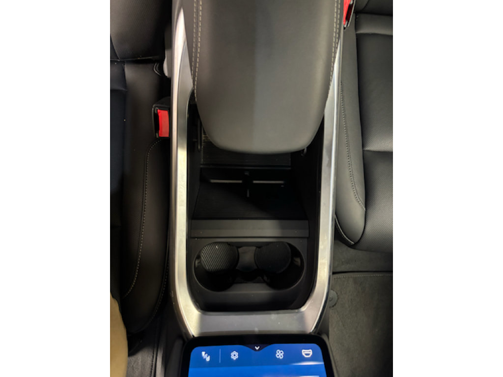 Used 2025 Lucid Air Pure RWD image 28