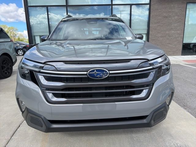 Used 2025 Subaru Forester Limited w/ Popular Package #1 AWD/4WD image 8