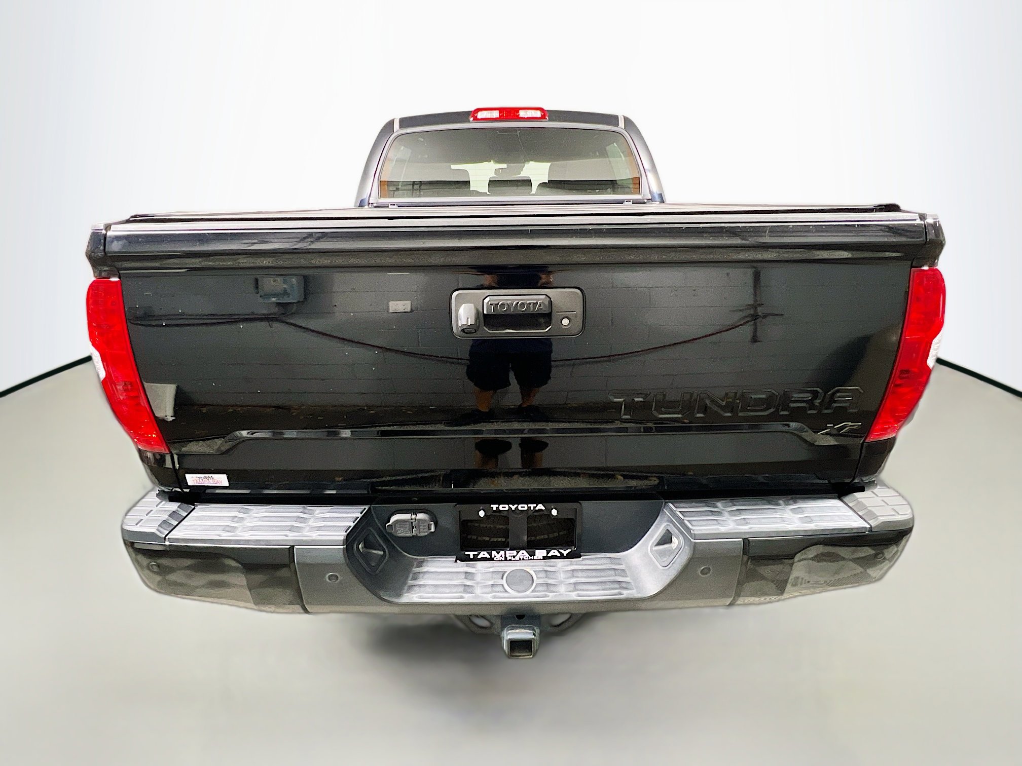 Used 2018 Toyota Tundra SR5 w/ TRD Sport Package AWD/4WD image 6