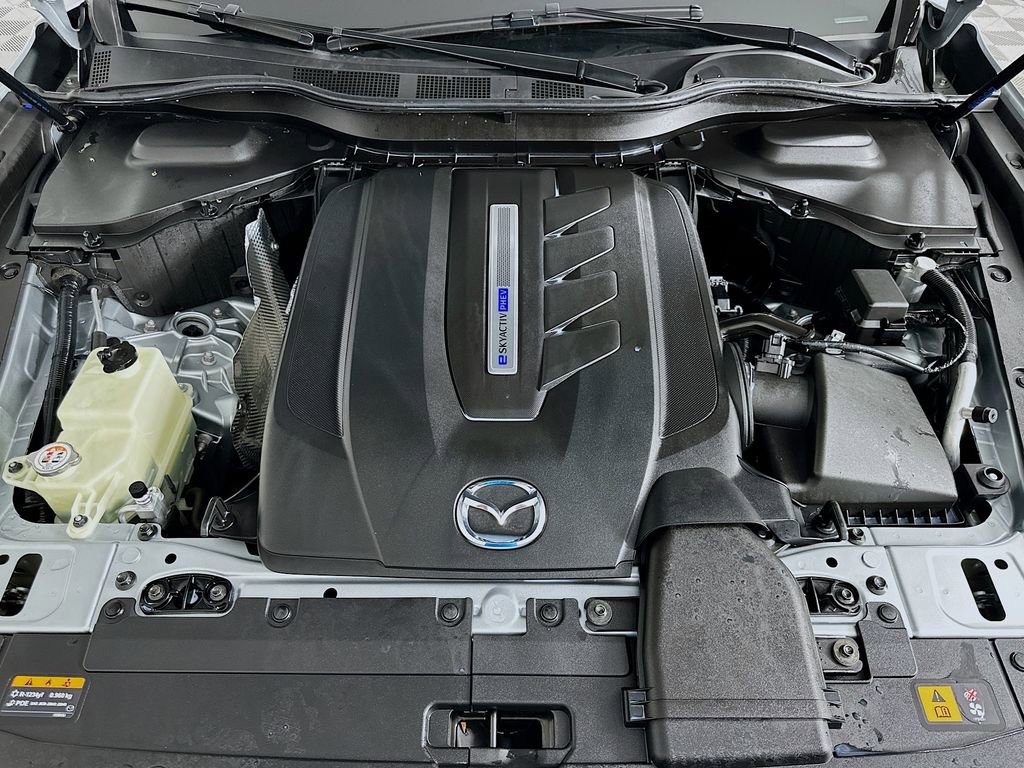 Used 2025 MAZDA CX-90 Plug-In Hybrid w/ Premium Plus image 32