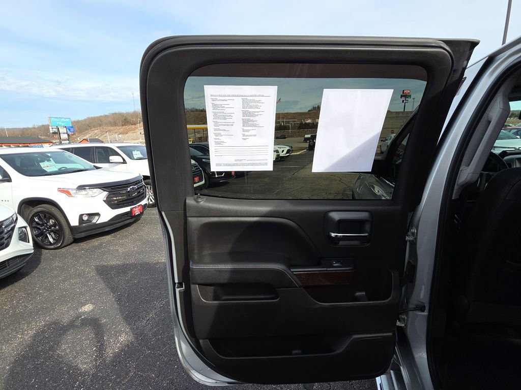 Used 2018 GMC Sierra 1500 SLT w/ SLT Premium Package image 28