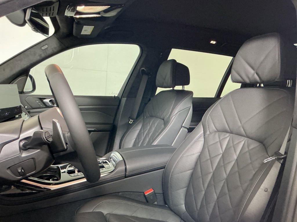 New 2026 BMW X7 xDrive40i AWD/4WD image 22