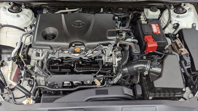Used 2020 Toyota Camry LE FWD image 30
