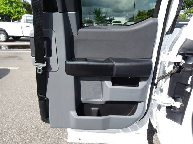 Used 2025 Ford F150 XL AWD/4WD image 19