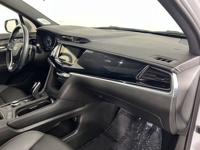 Certified 2025 Cadillac XT6 Sport w/ Technology Package AWD/4WD image 30