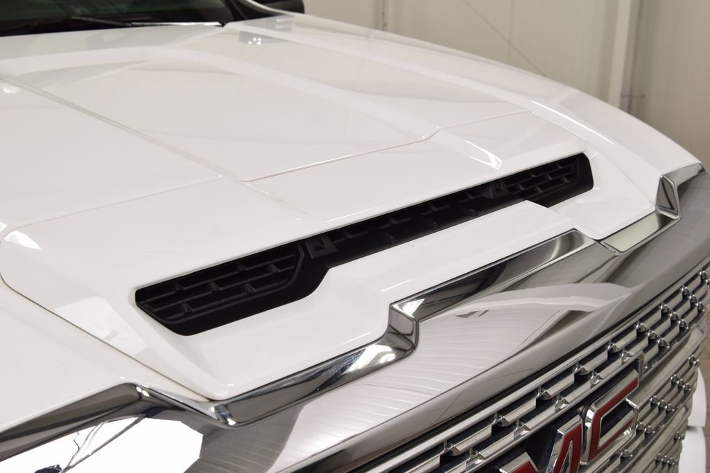 Used 2023 GMC Sierra 3500 Denali image 14