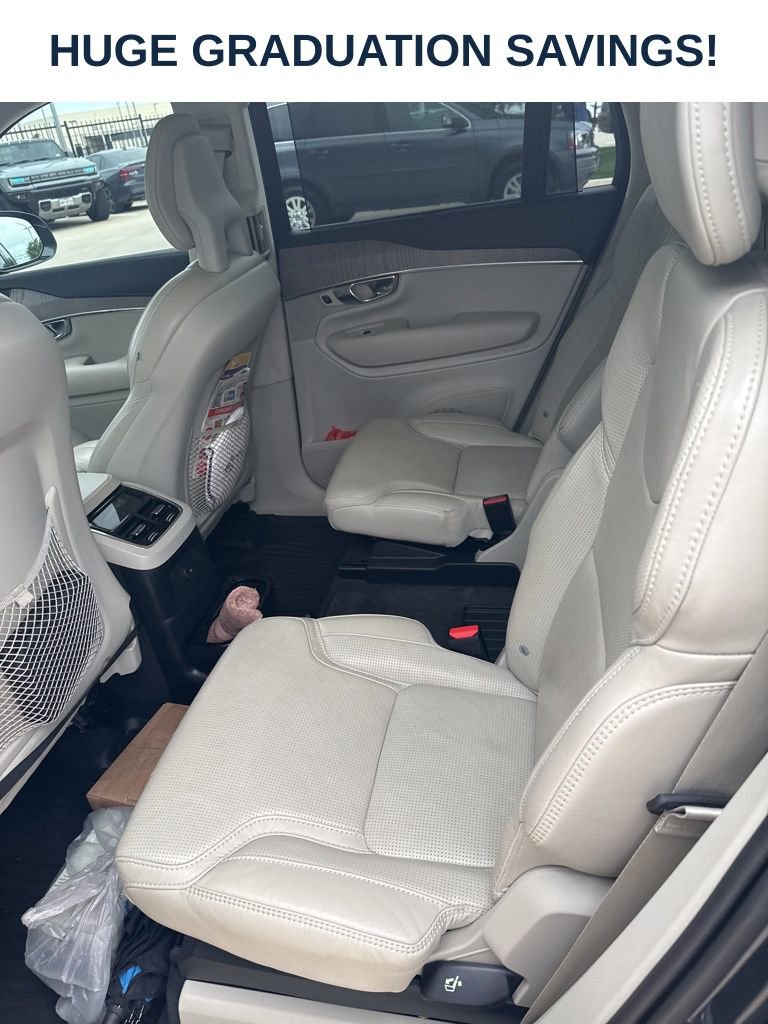 Used 2021 Volvo XC90 T8 Inscription AWD/4WD image 4